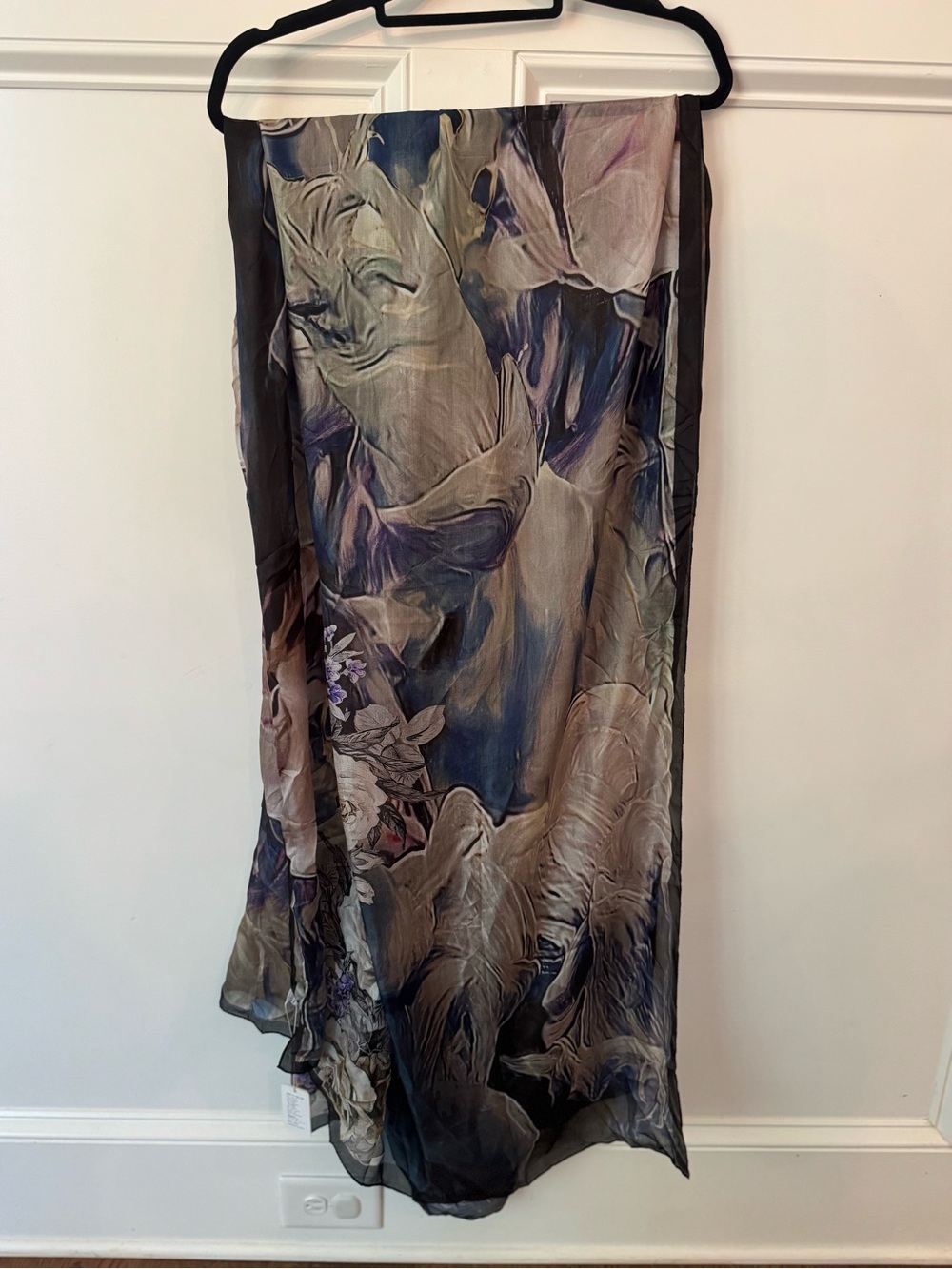 DANA XU 100% Silk Scarf